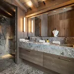Penthouse Luxueux A 1850 Avec Spa, 10 - Fr-1-830-7 Apartamento Courchevel